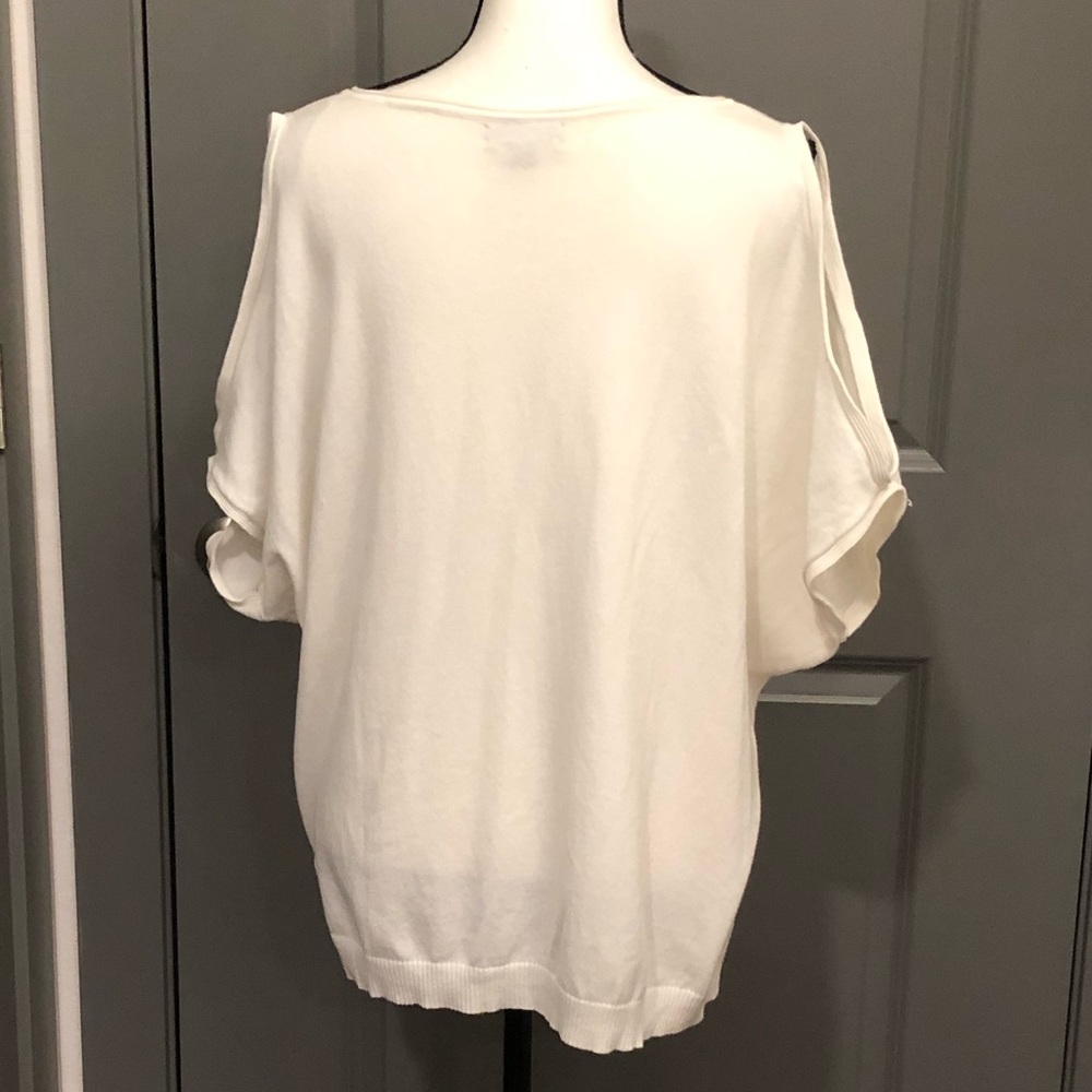 Joseph A Creamy White Sweater Top - Picture 3 of 3